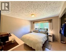 4069 Nimpkish Cres, Woss, BC V0N3P0 Photo 10