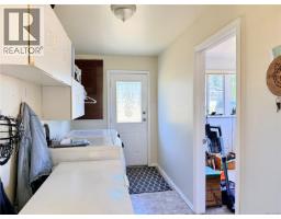 4069 Nimpkish Cres, Woss, BC V0N3P0 Photo 15