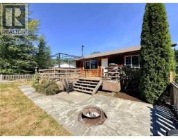 4069 Nimpkish Cres, Woss, BC V0N3P0 Photo 18