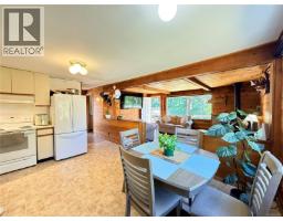 4069 Nimpkish Cres, Woss, BC V0N3P0 Photo 9