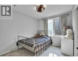 36 Coach Manor Rise Sw, Calgary, AB T3H1C4 Photo 18