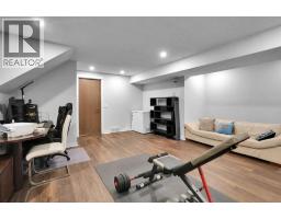 36 Coach Manor Rise Sw, Calgary, AB T3H1C4 Photo 37