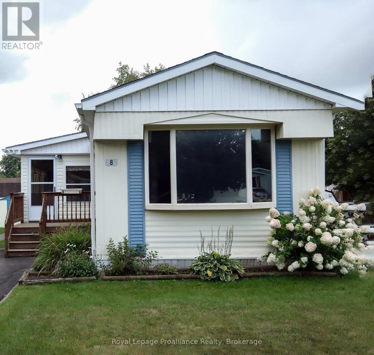 8 JUNIPER LANE - 2