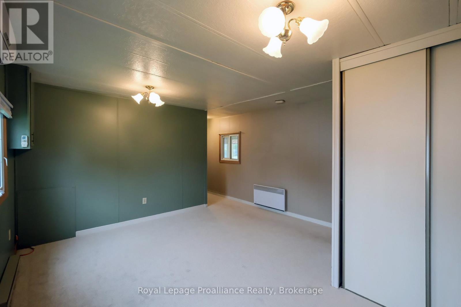 8 JUNIPER LANE - 21