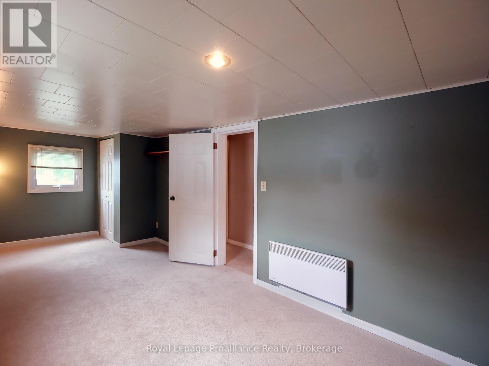 8 JUNIPER LANE - 27