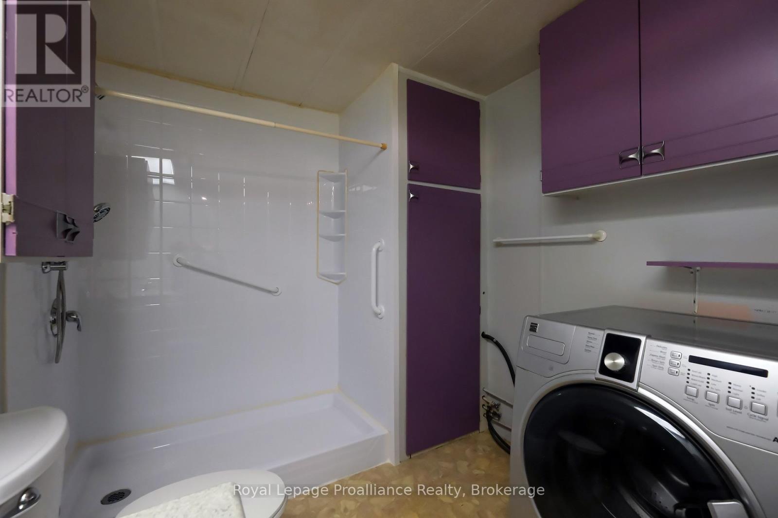 8 JUNIPER LANE - Image 29