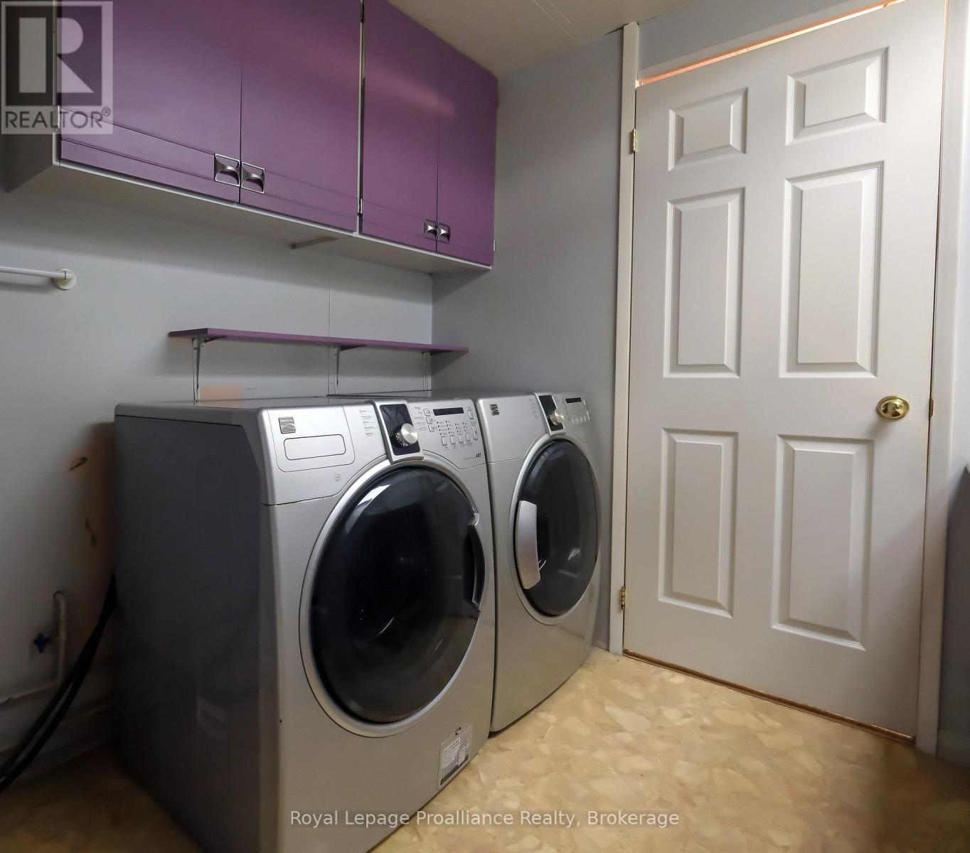 8 JUNIPER LANE - 30
