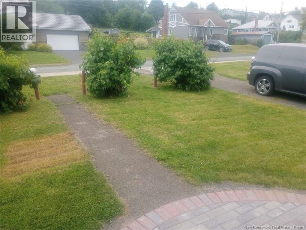 371 Goderich Street - Image 5