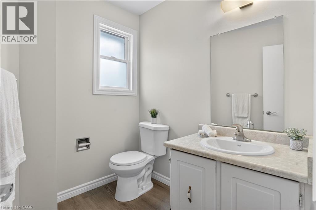 #66 60 ELMSDALE Drive - 15