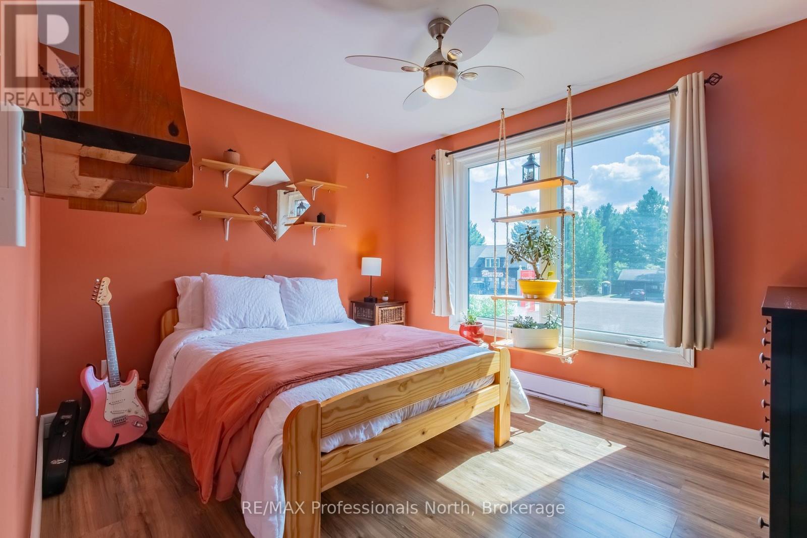 2831 60 HIGHWAY - Image 36