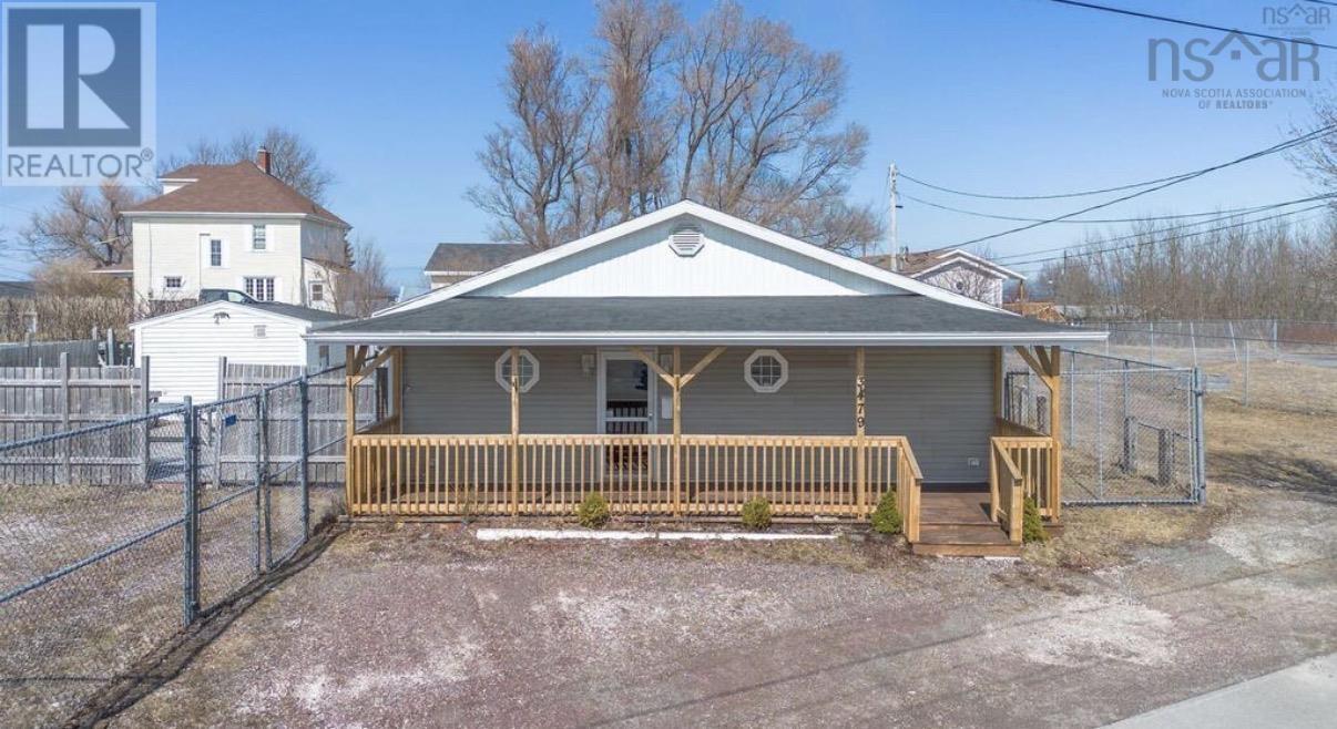 Property photo of 3479 Plummer Avenue