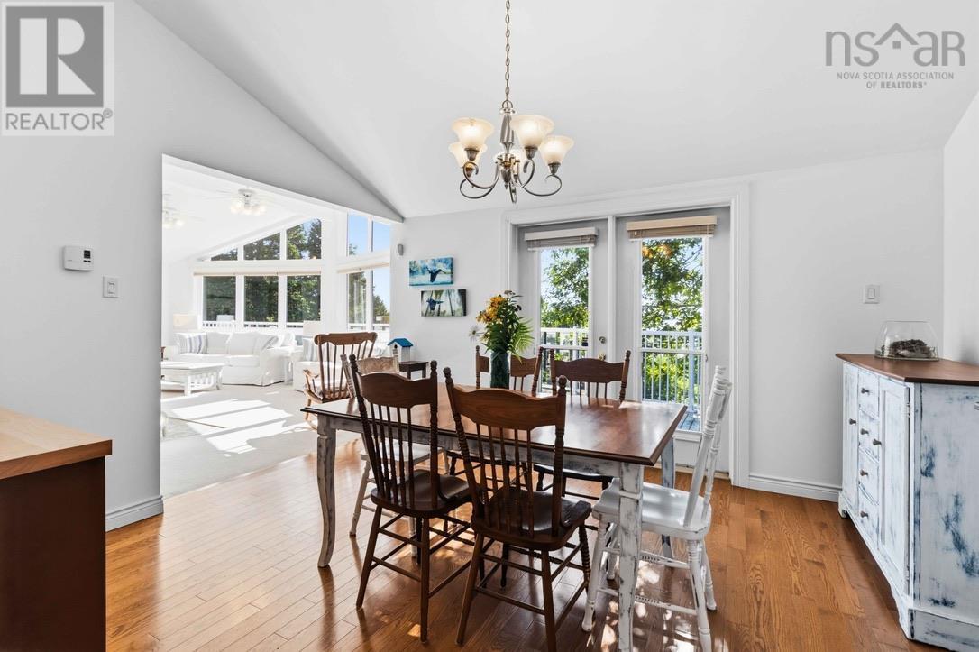 Property 23 of 51 of 20 Lennox Road