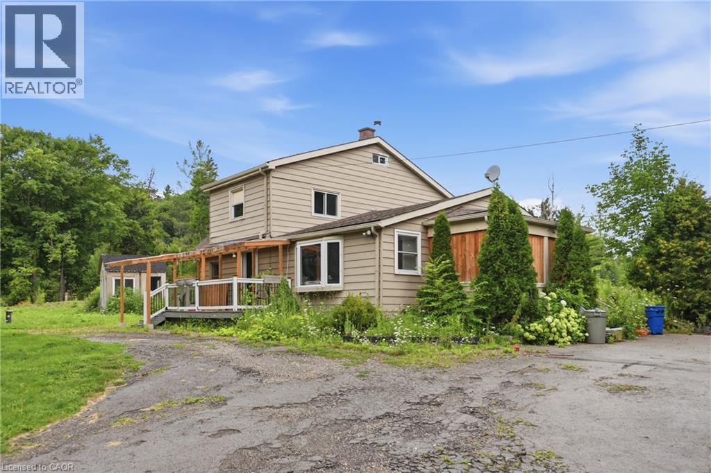 4011 MILLAR Crescent - 4