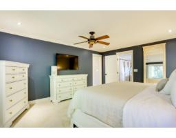 14084 Greencrest Drive, Surrey, BC V4P1L6 Photo 17