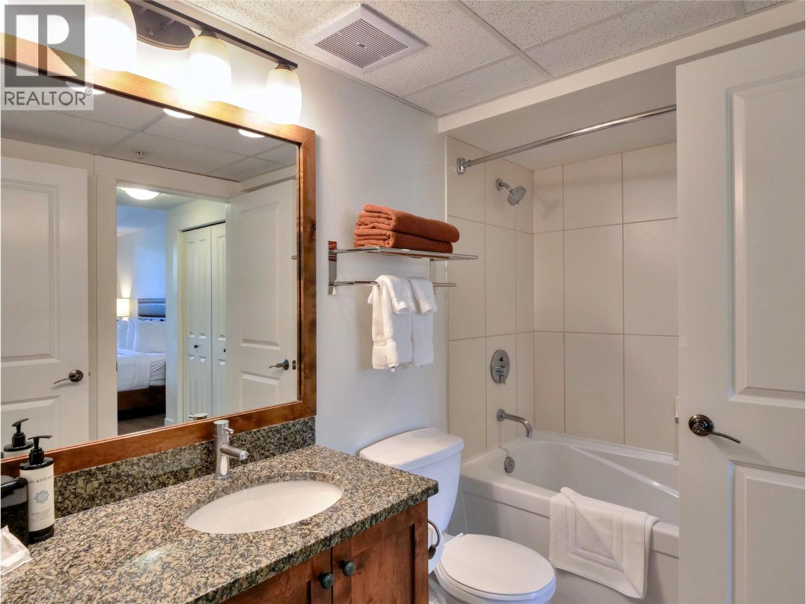 #334 4200 LAKESHORE Drive - 14