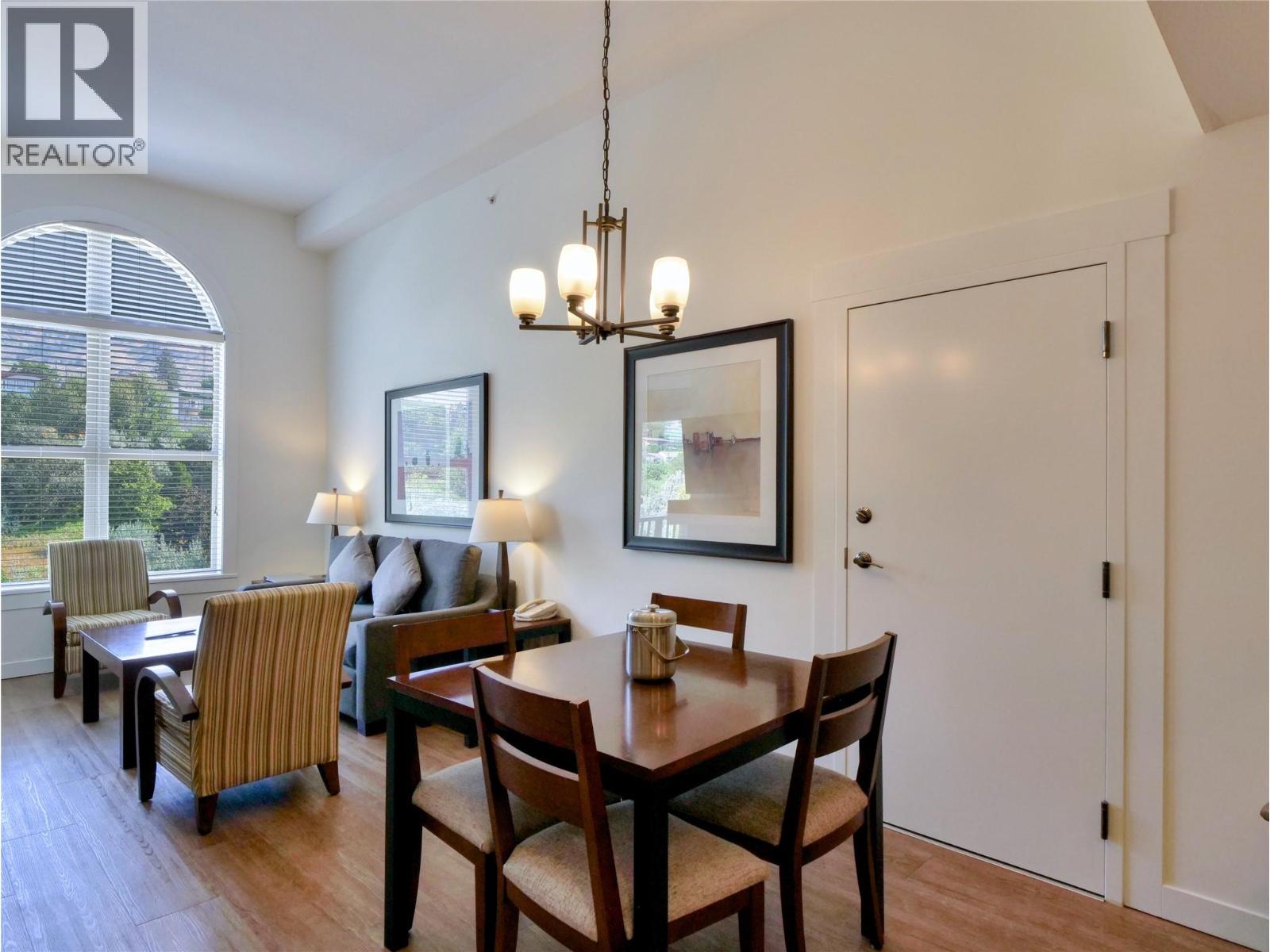 #334 4200 LAKESHORE Drive - 11
