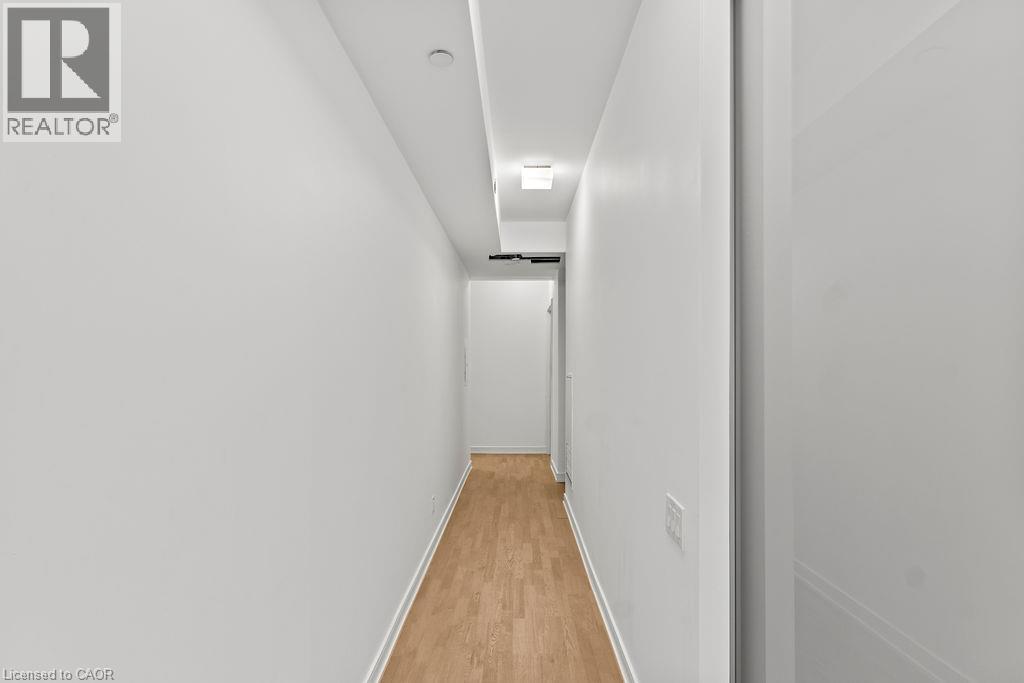 #206 57 ST JOSEPH Street - 16