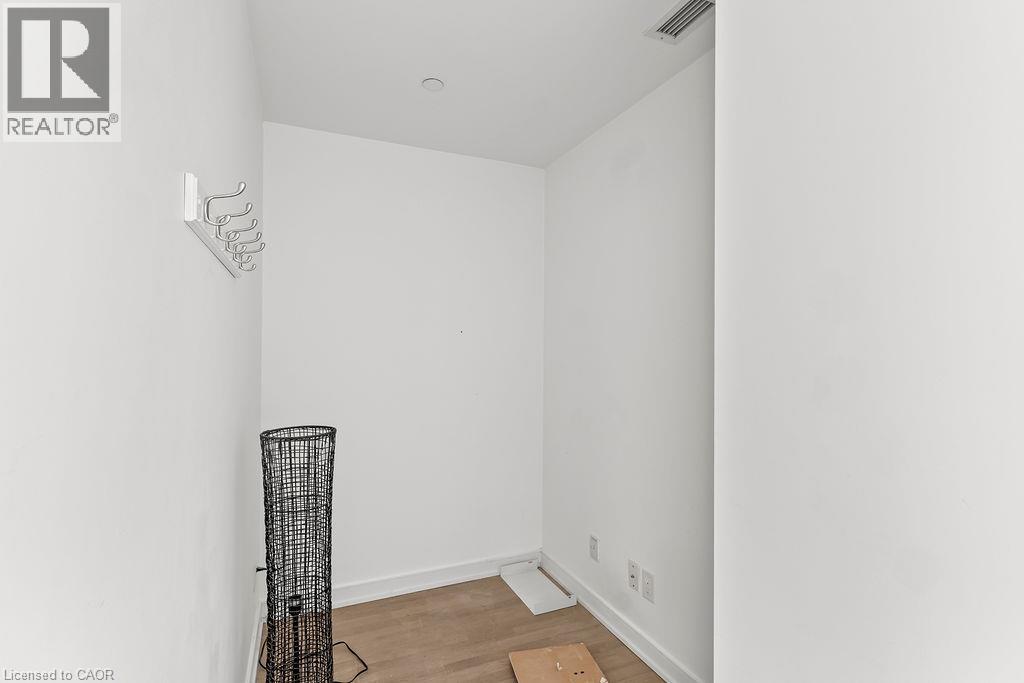 #206 57 ST JOSEPH Street - 26