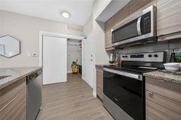 112 50 Philip Lee Drive, Winnipeg, MB R3W0P7 Photo 8