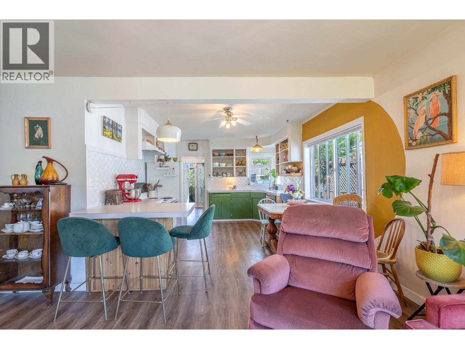 509 Papineau Street - 5