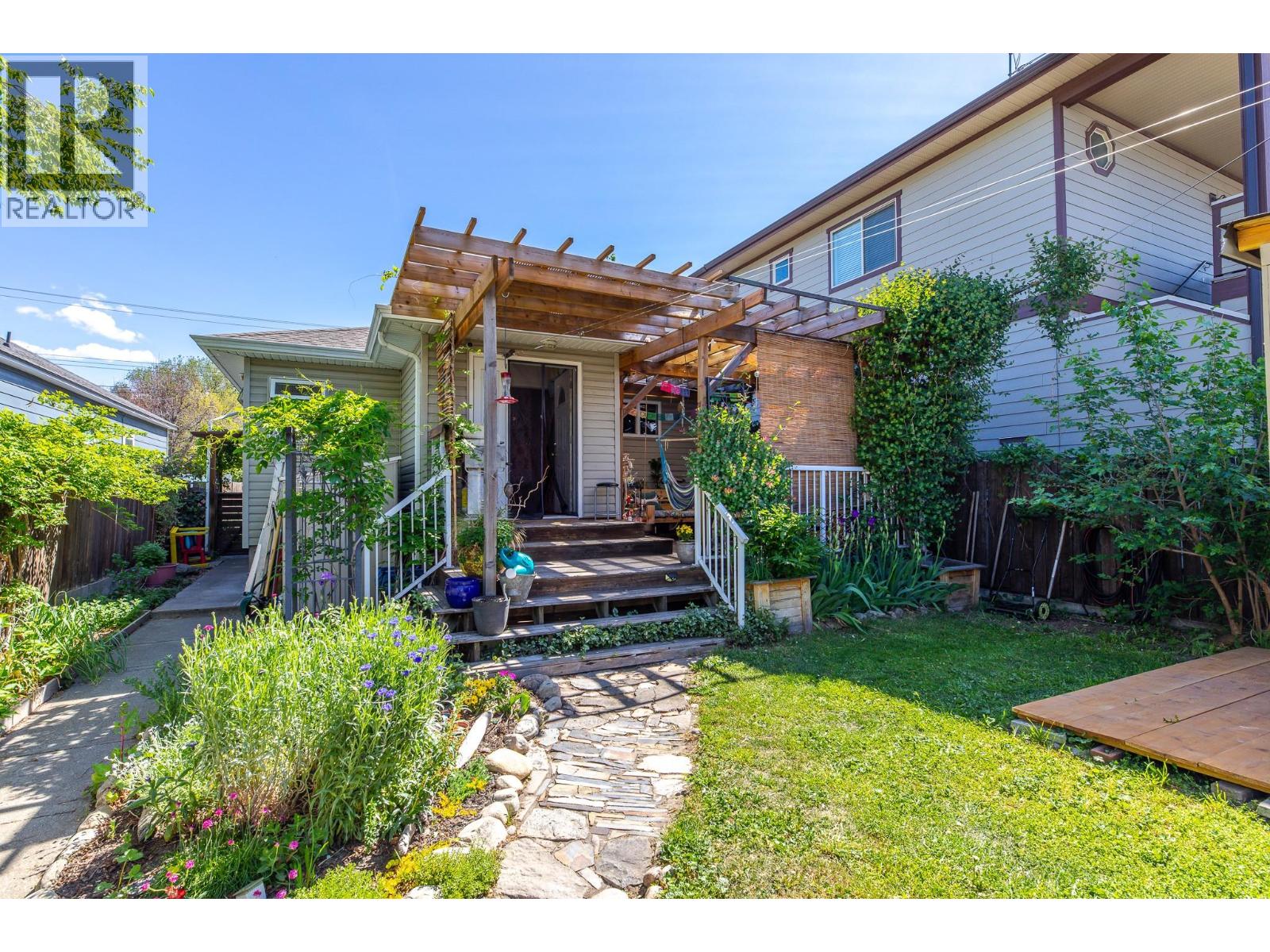 509 Papineau Street - 30