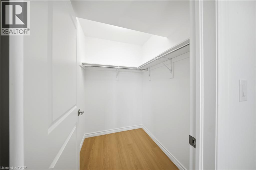 #12 2 SLESSOR Boulevard - Image 33