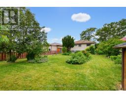 41 Strathavon Drive, Toronto, ON M9V2H4 Photo 34