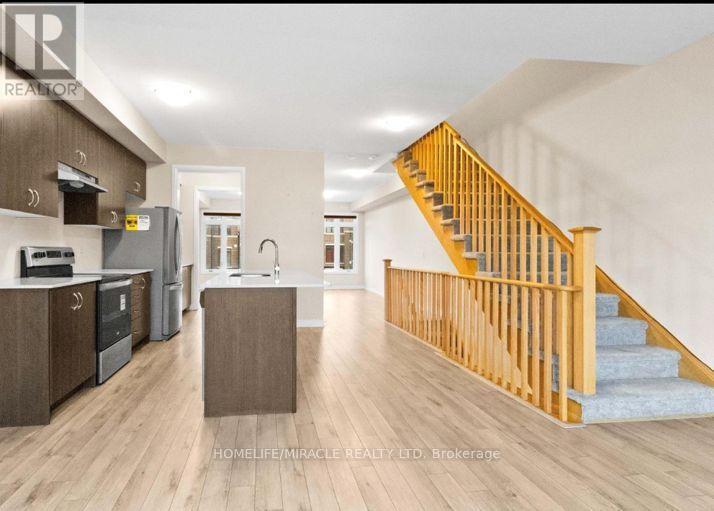 #109 585 COLBORNE STREET E - Image 7