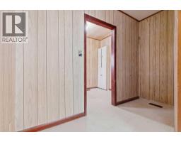 Storage - 224 1 Street S, Vulcan, AB T0L2B0 Photo 11