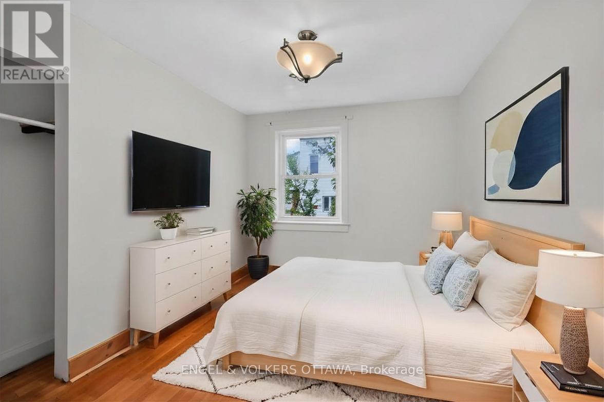 267 GRANVILLE STREET - Image 11