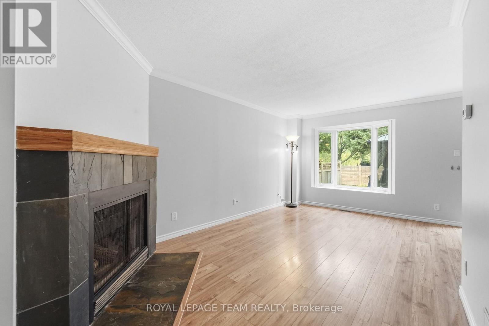 304 VALADE CRESCENT - Image 7