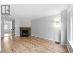 304 Valade Crescent, Ottawa, ON K4A2X3 Photo 8