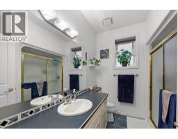 4187 Gallaghers Crescent, Kelowna, BC V1W3Z9 Photo 40