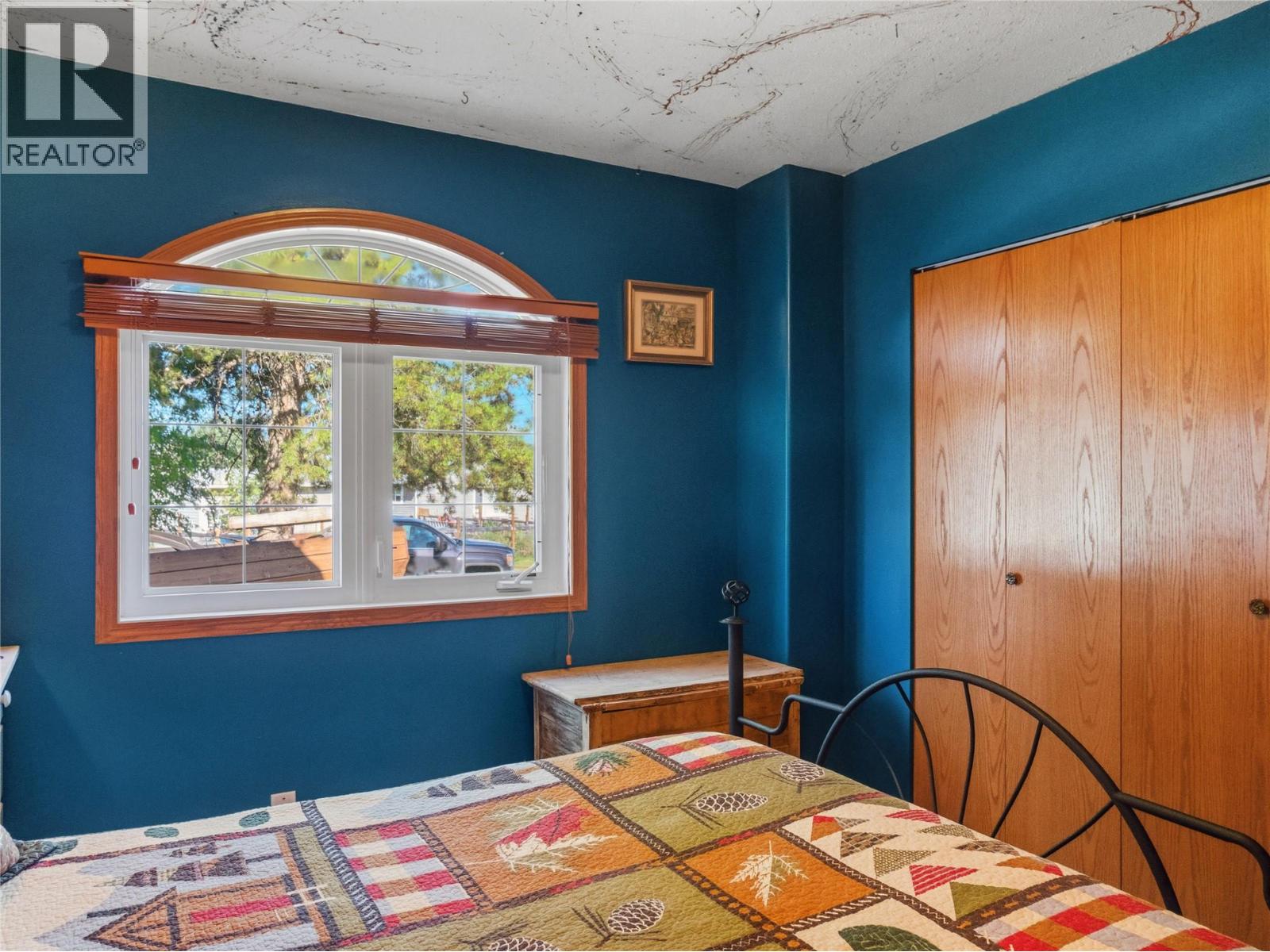 4707 51 Street - 33