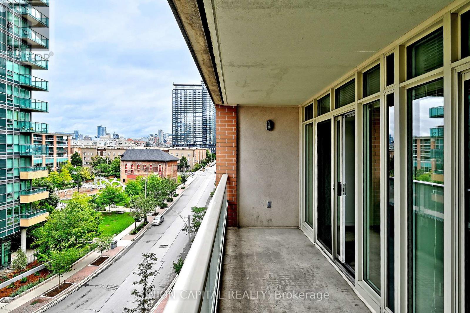 #616 85 EAST LIBERTY STREET - Image 28