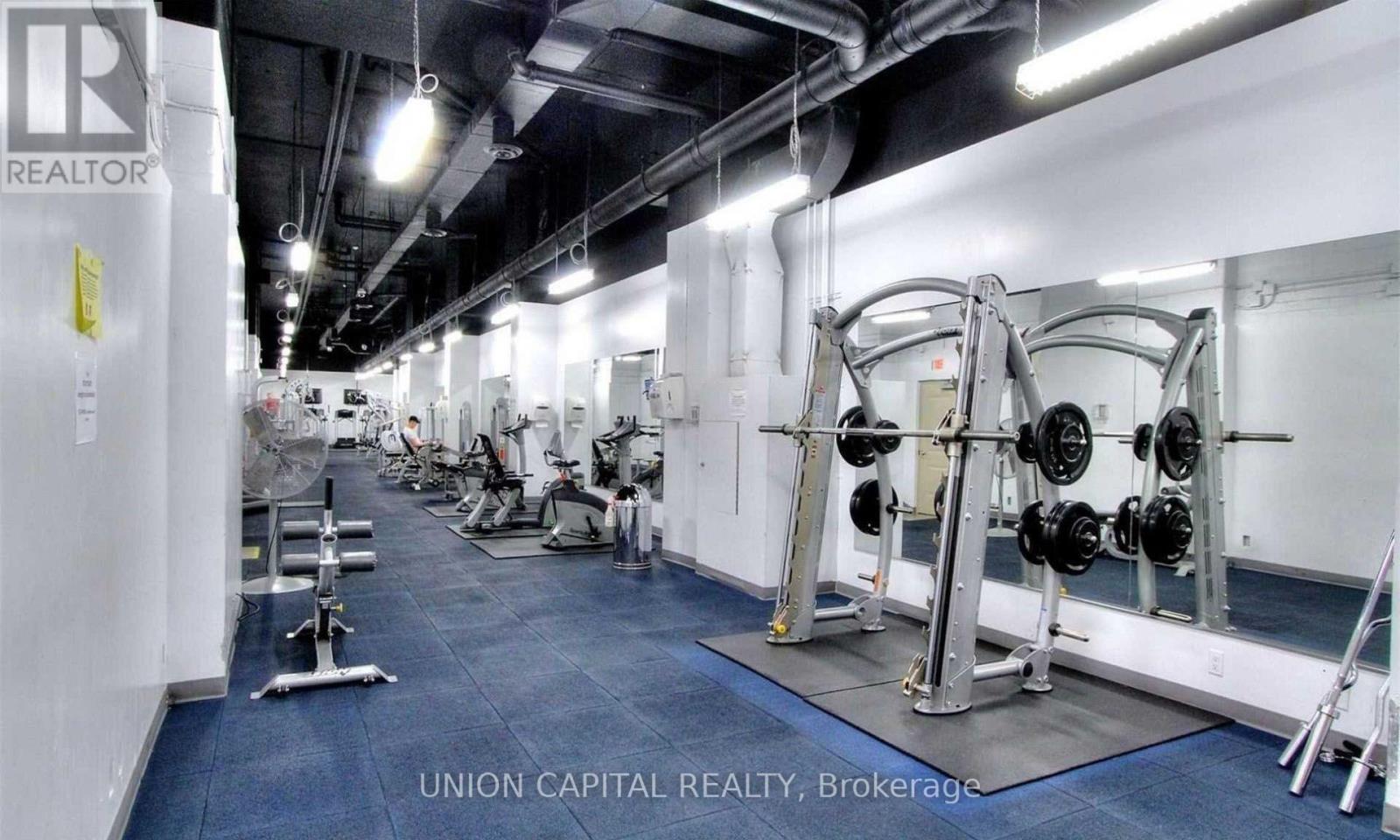 #616 85 EAST LIBERTY STREET - Image 39