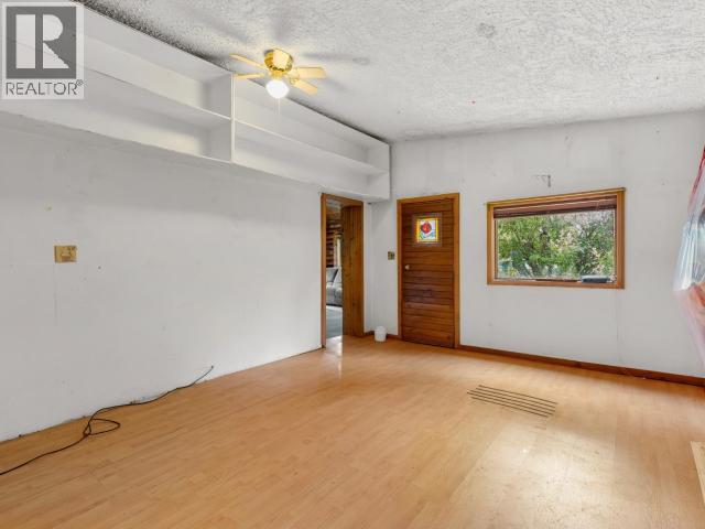 5 CHINOOK LANE - 11
