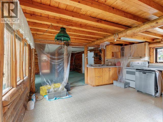5 CHINOOK LANE - 13