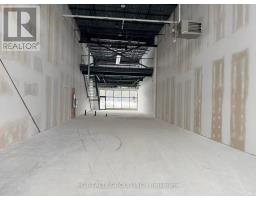 111 - 175 Melvin Robson Avenue, Aurora, ON L4G4B9 Photo 8