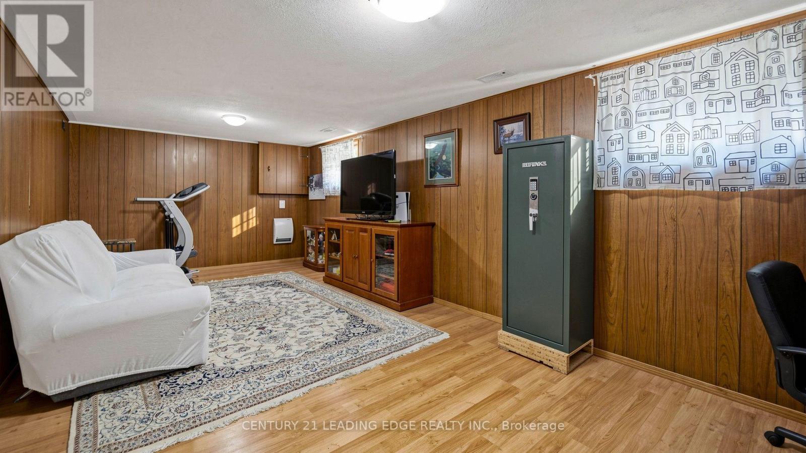 14 WINLAW PLACE - 30