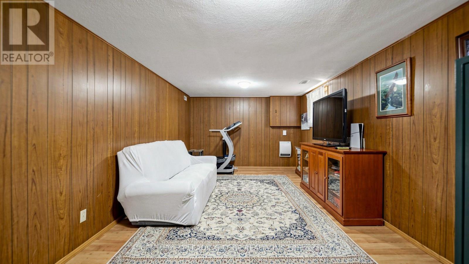 14 WINLAW PLACE - 31