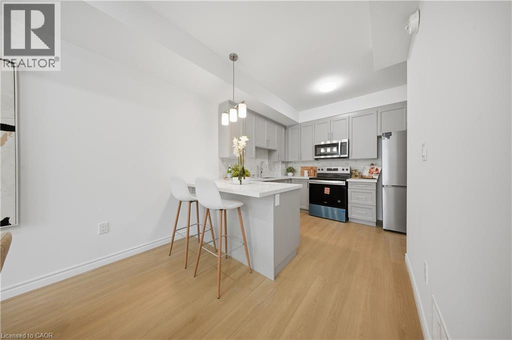 #10 2 SLESSOR Boulevard - Image 15