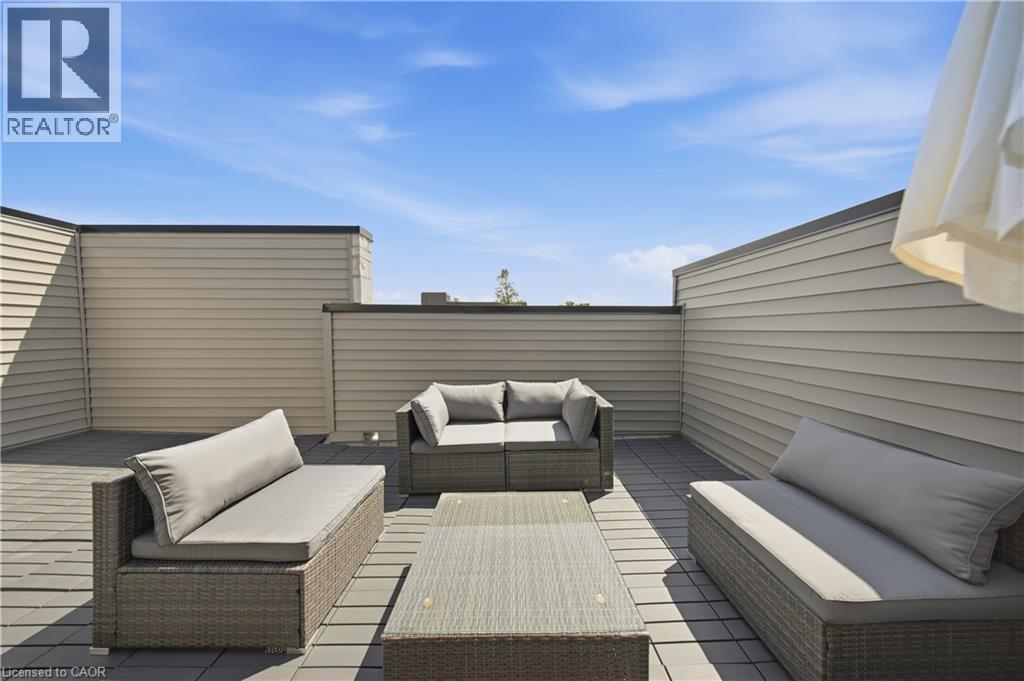 #10 2 SLESSOR Boulevard - Image 37