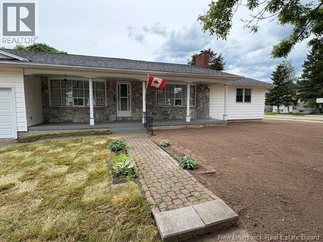 54 Bessborough, Moncton — photo 1