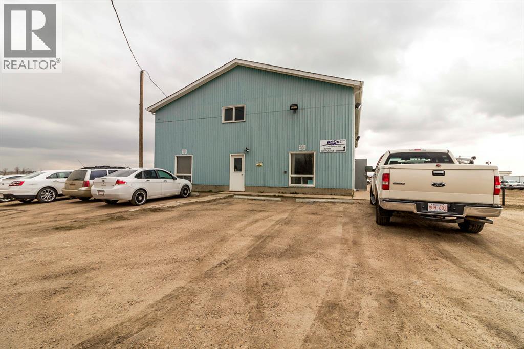 Listing photo – 3 McKenzie Drive, Rural Red Deer County