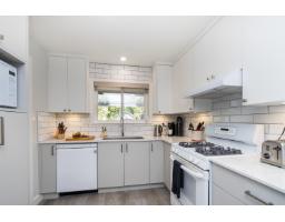 15669 20 Avenue, Surrey, BC V4A2A7 Photo 16
