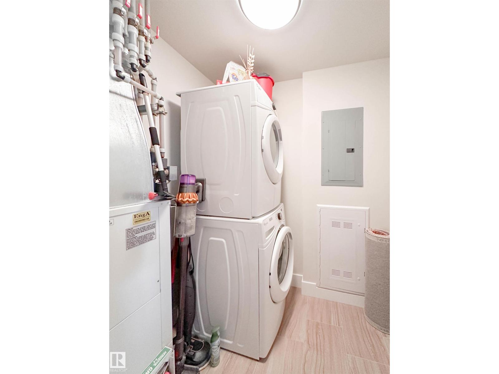 #718 200 BELLEROSE DR - 30