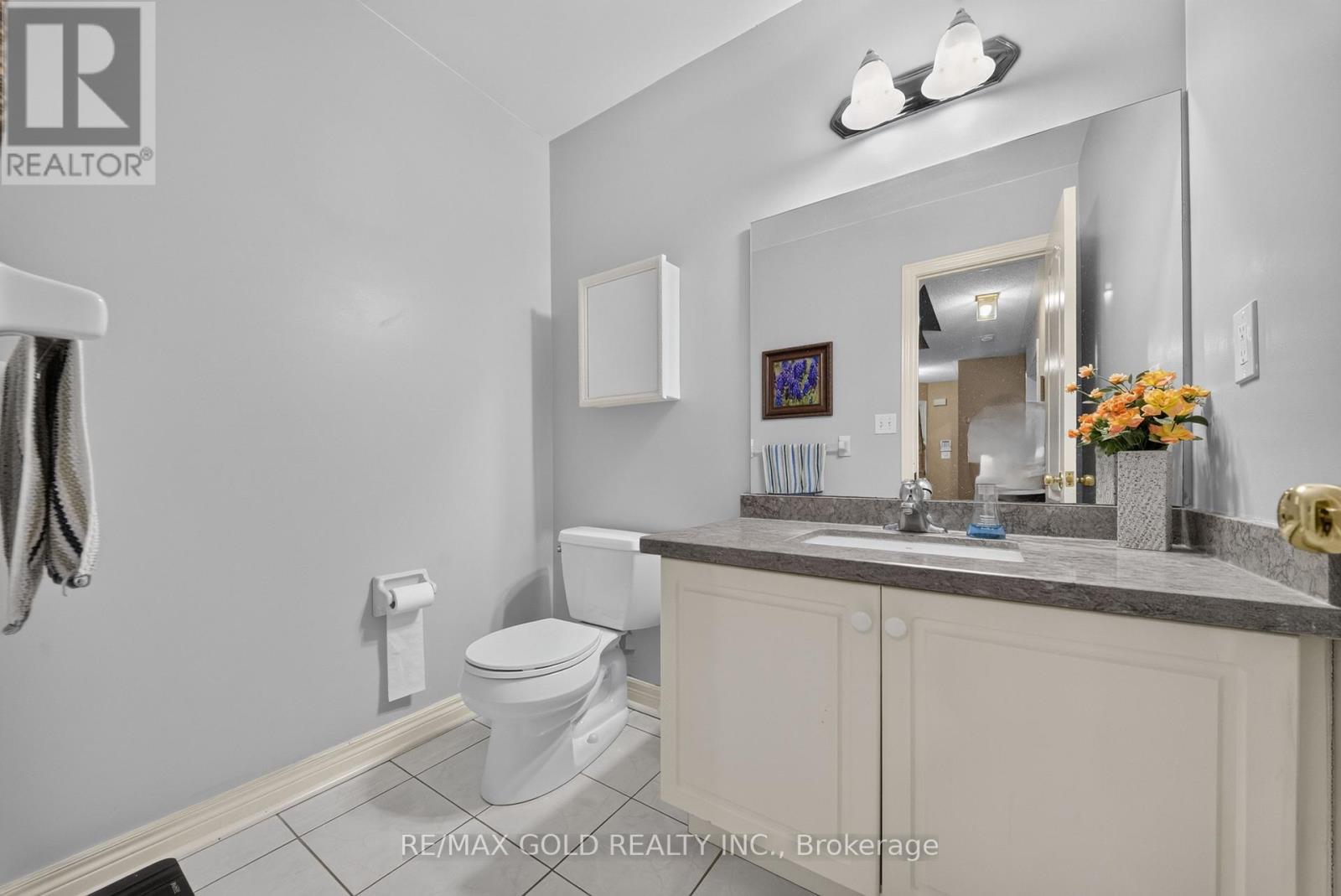 142 PRESSED BRICK DRIVE - Image 14