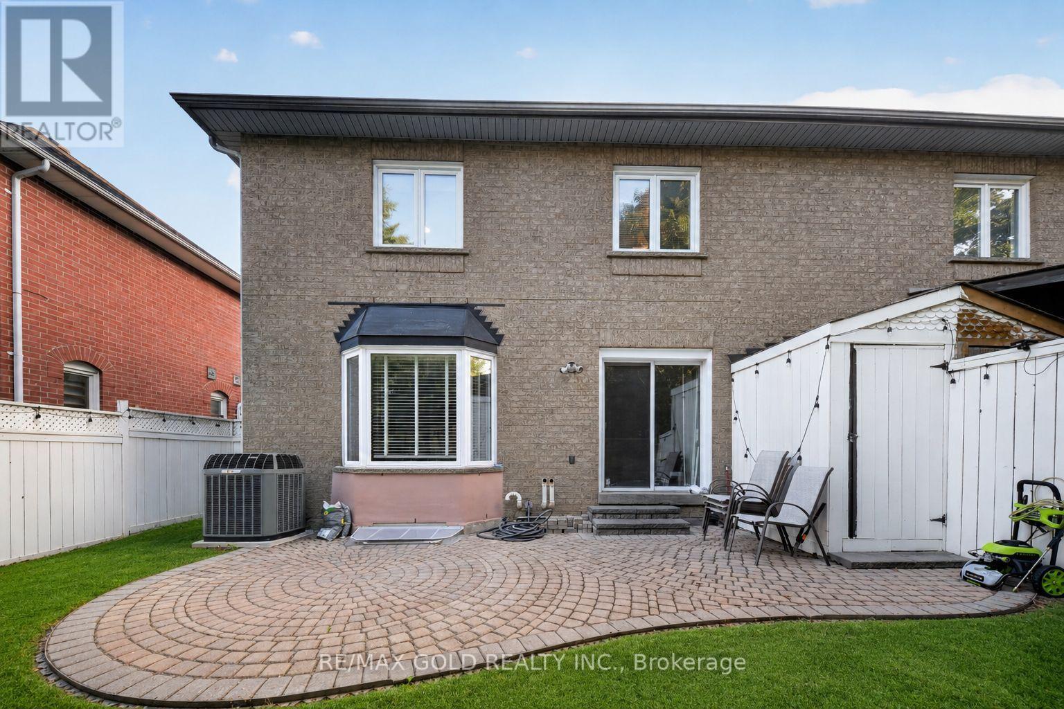 142 PRESSED BRICK DRIVE - Image 32