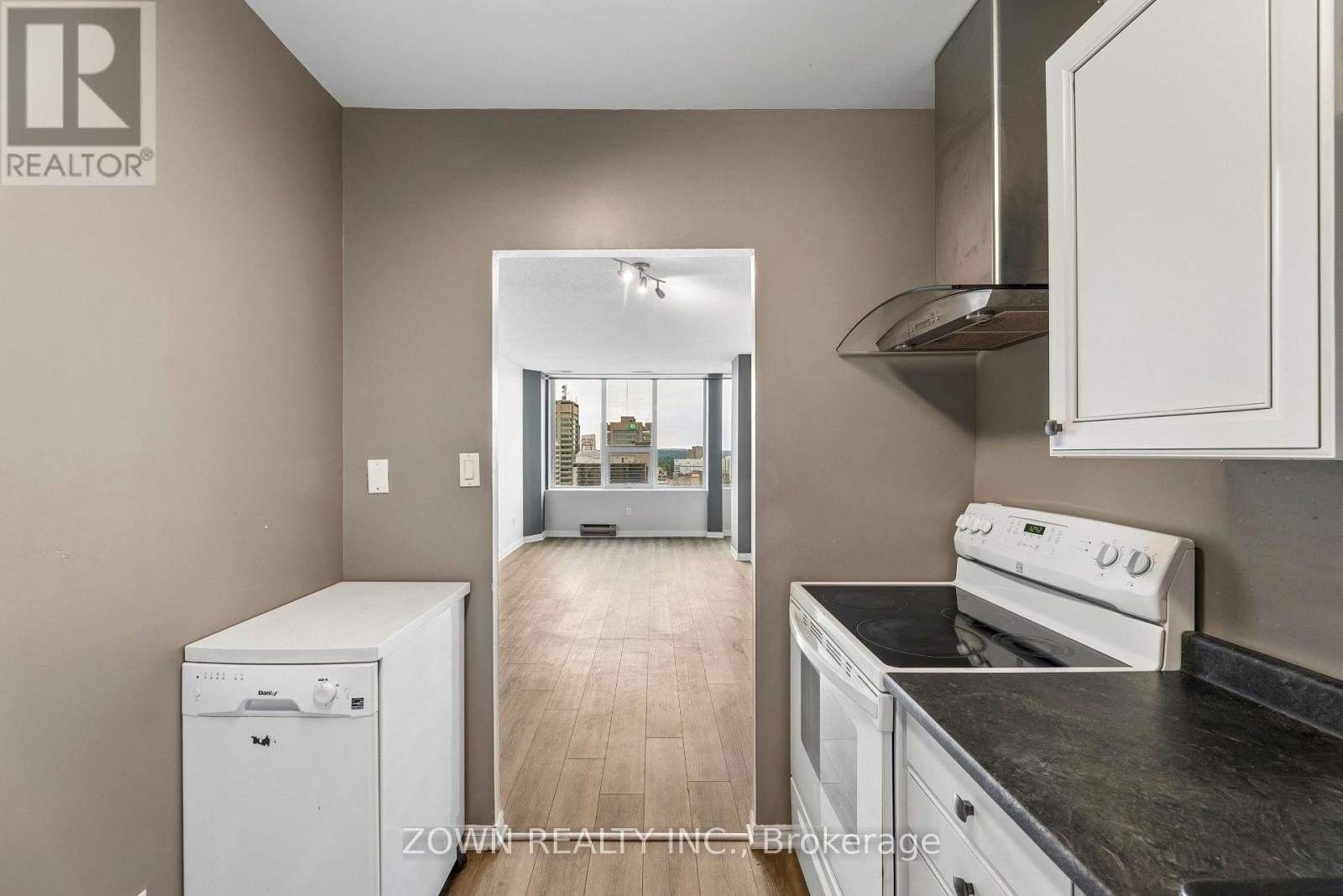 #2205 389 DUNDAS STREET - Image 12